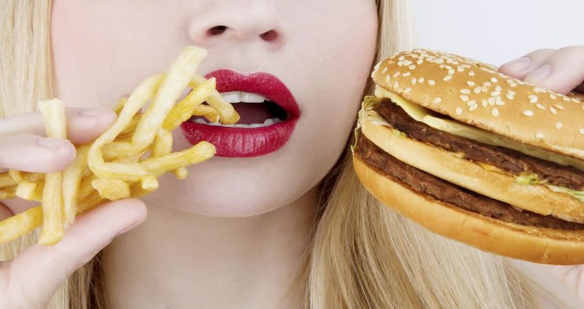 6 πράγματα που πρέπει να προσέχετε στο fast food!